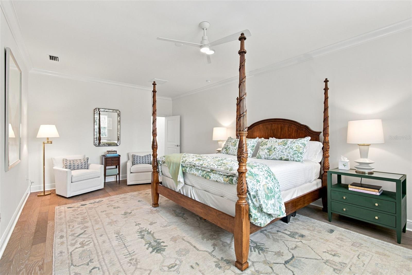 2705 W TRILBY AVE — photo 40