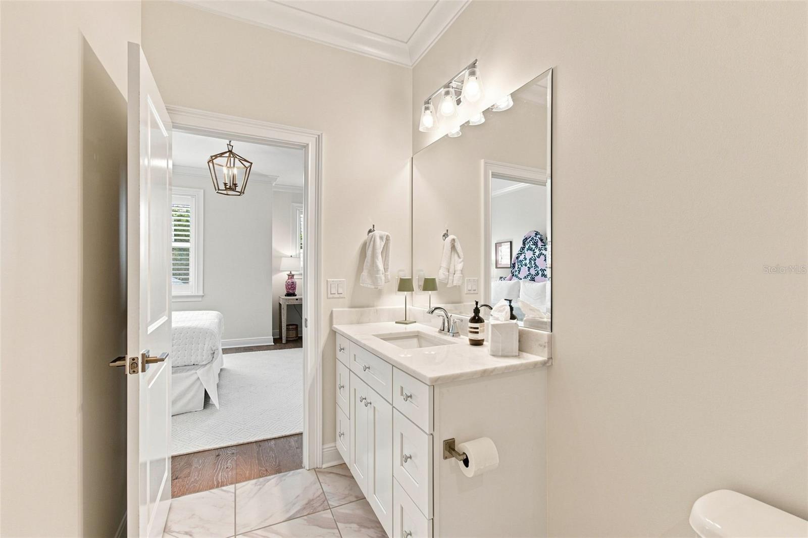 2705 W TRILBY AVE — photo 55