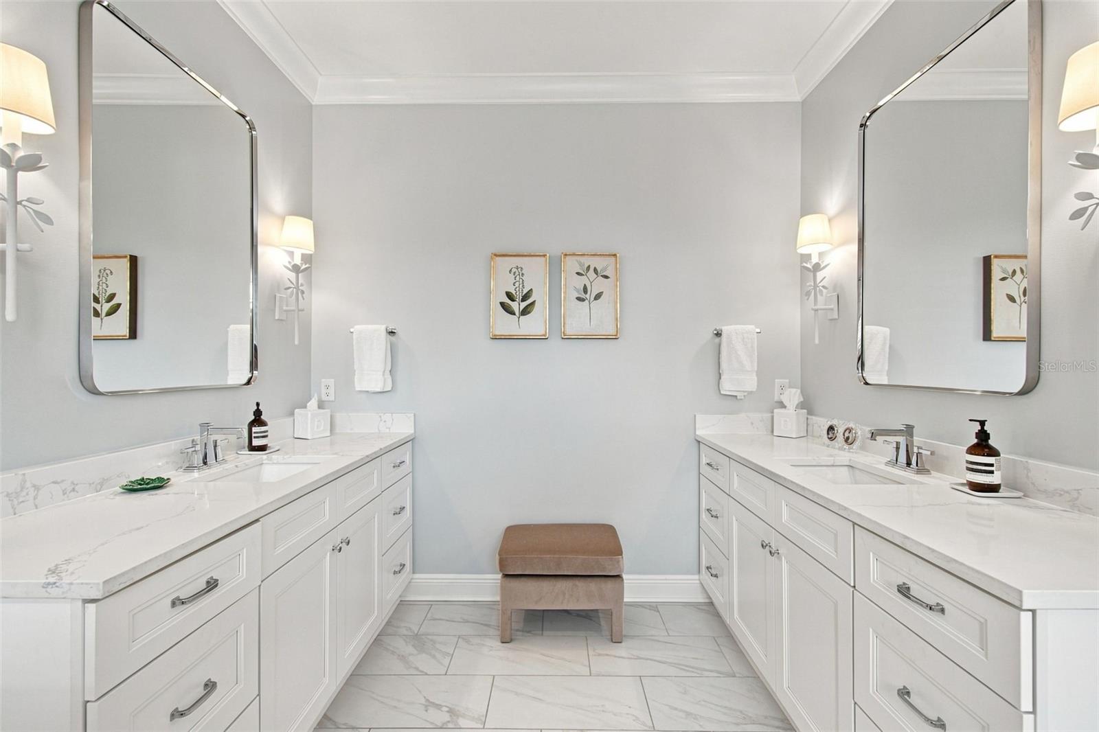 2705 W TRILBY AVE — photo 41