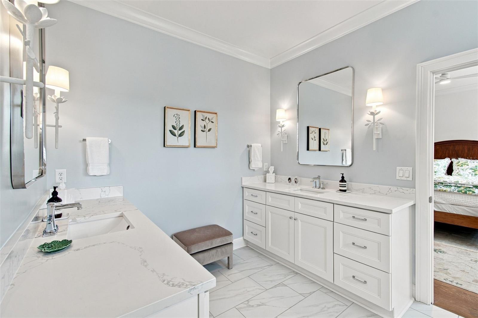 2705 W TRILBY AVE — photo 43