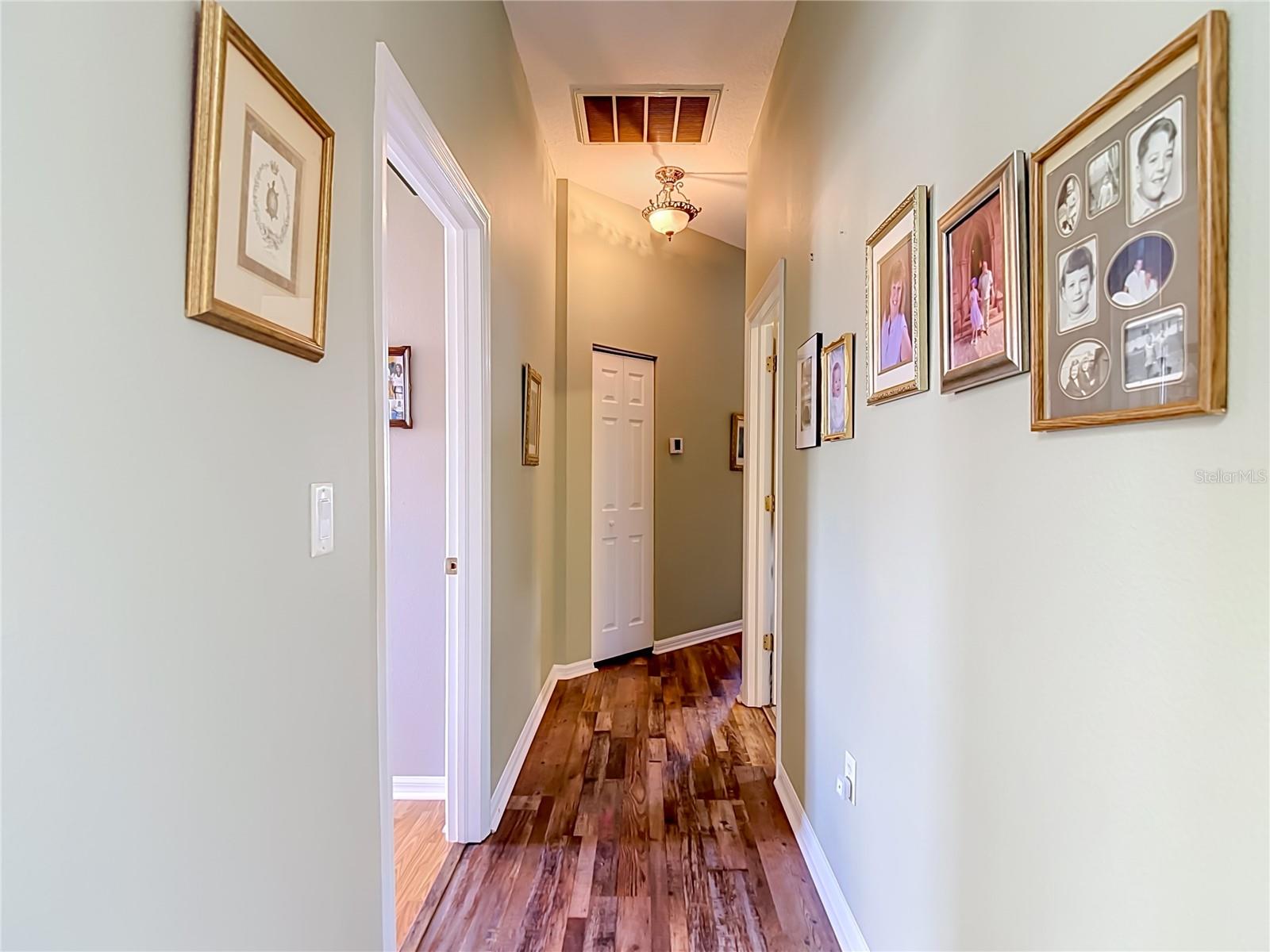 13424 NORMAN CIR — photo 4