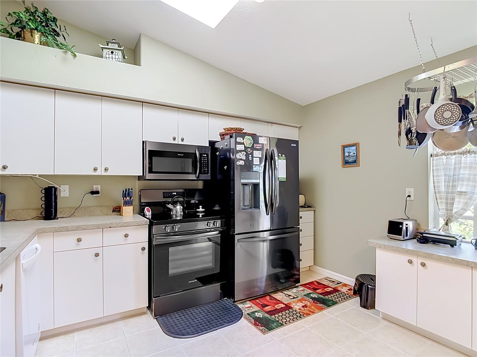 13424 NORMAN CIR — photo 5