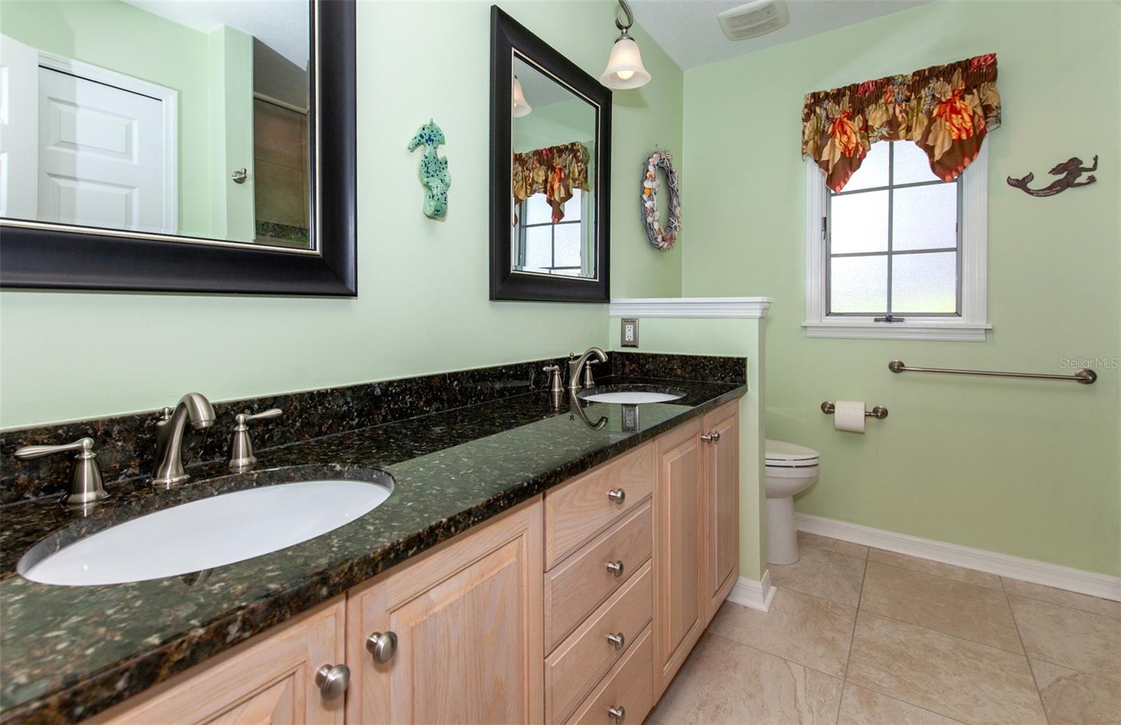 810 CARNOUSTIE DR — photo 51