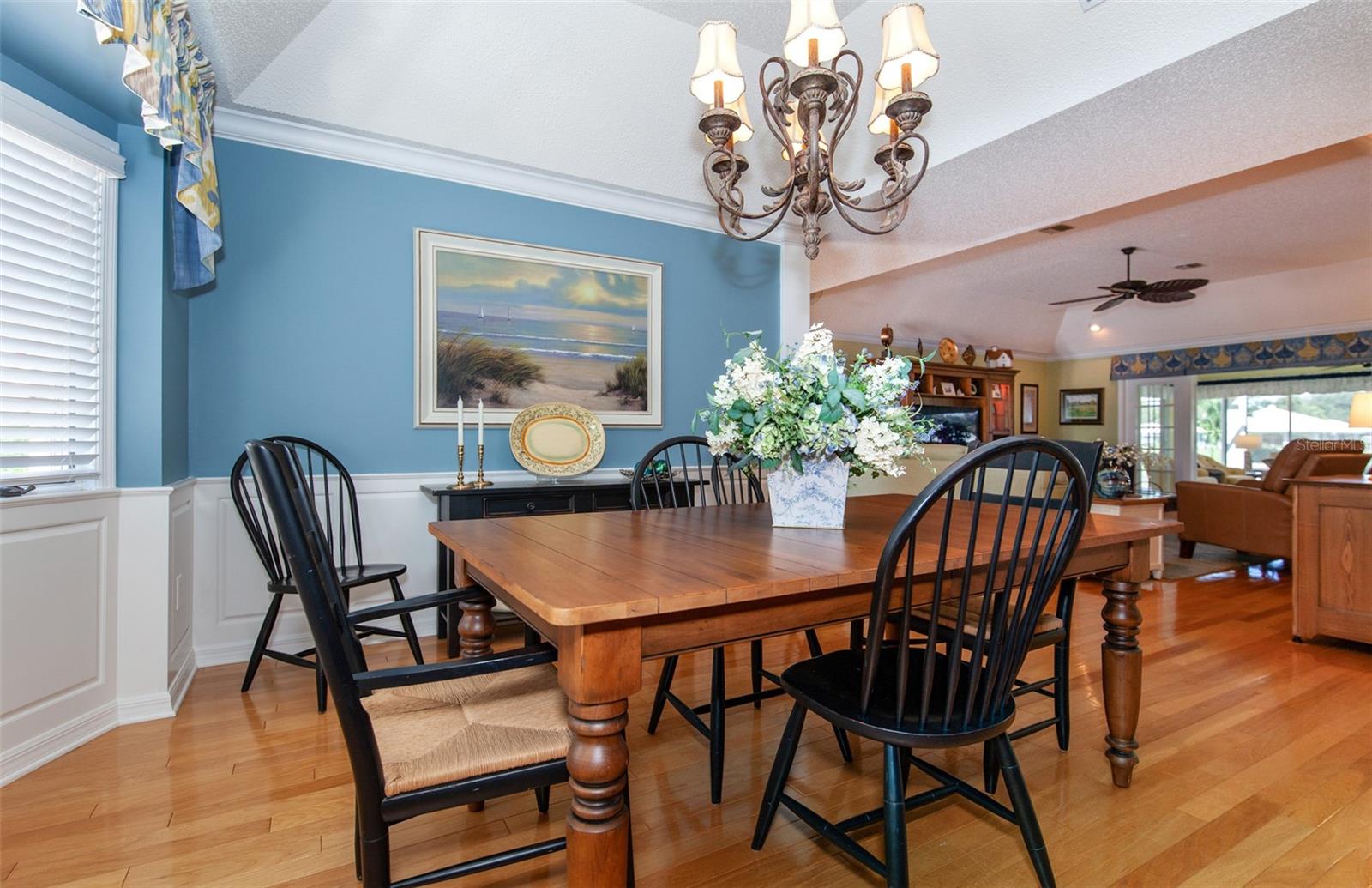 810 CARNOUSTIE DR — photo 34