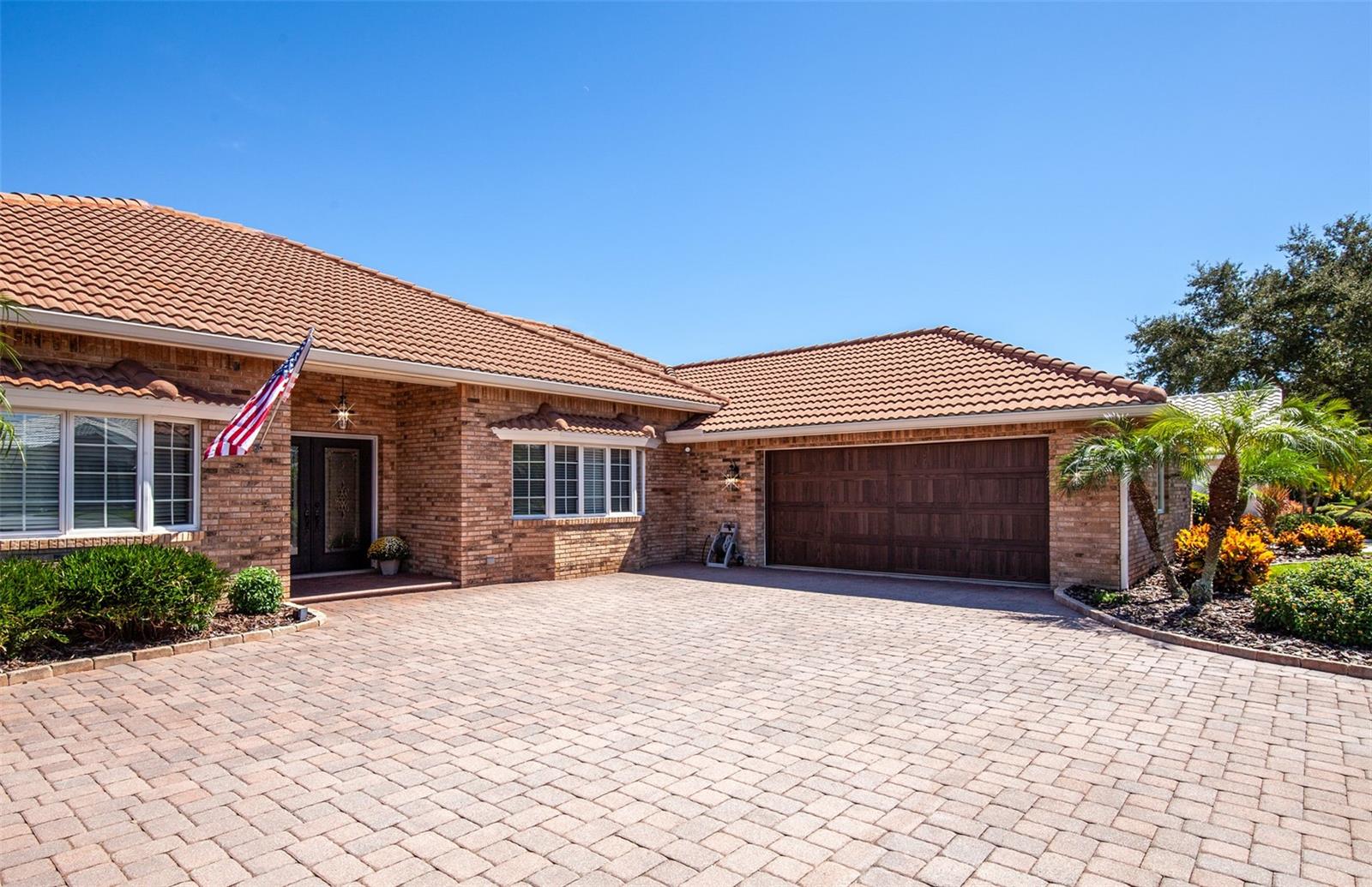 810 CARNOUSTIE DR — photo 10