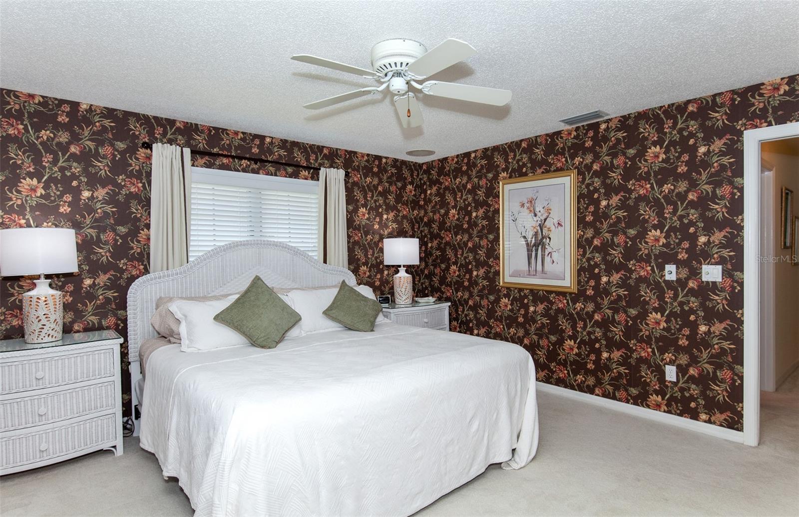 810 CARNOUSTIE DR — photo 50
