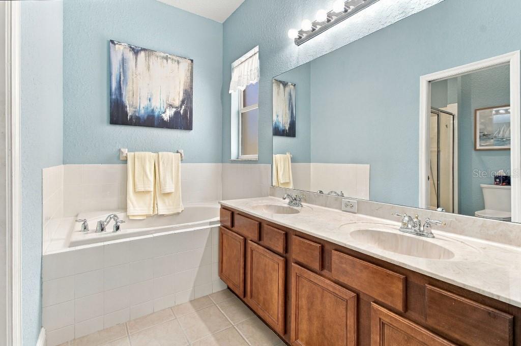 10109 ALAMANCE DR — photo 18