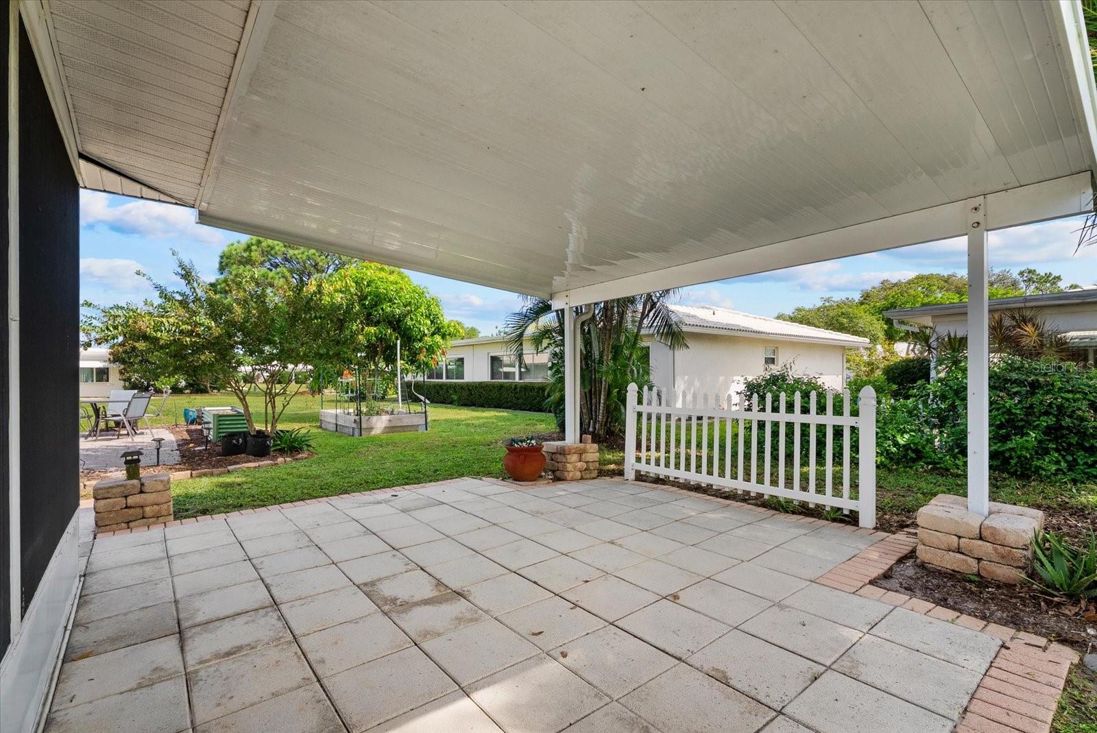 1507 N KNOLLWOOD DR — photo 31
