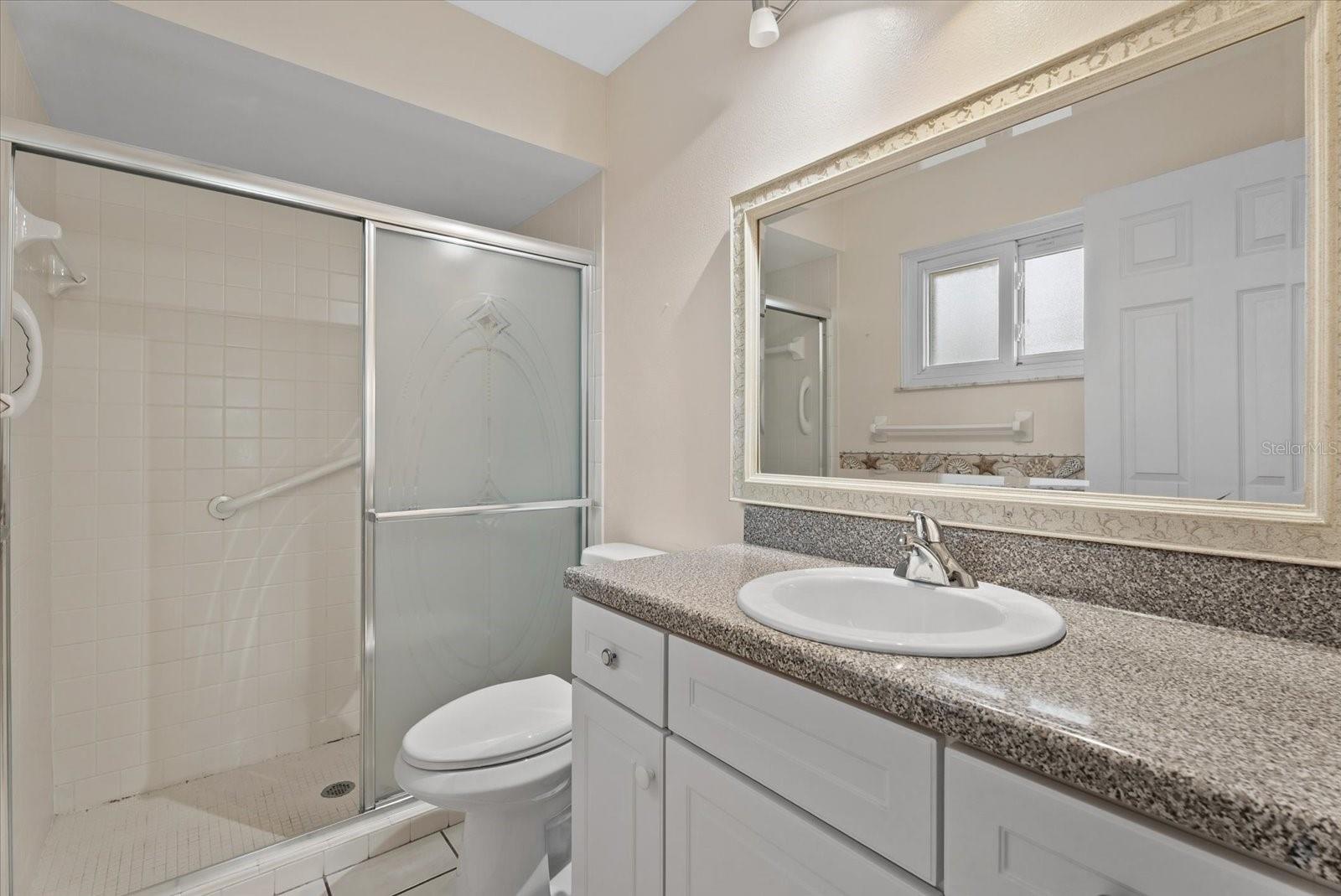 1507 N KNOLLWOOD DR — photo 23