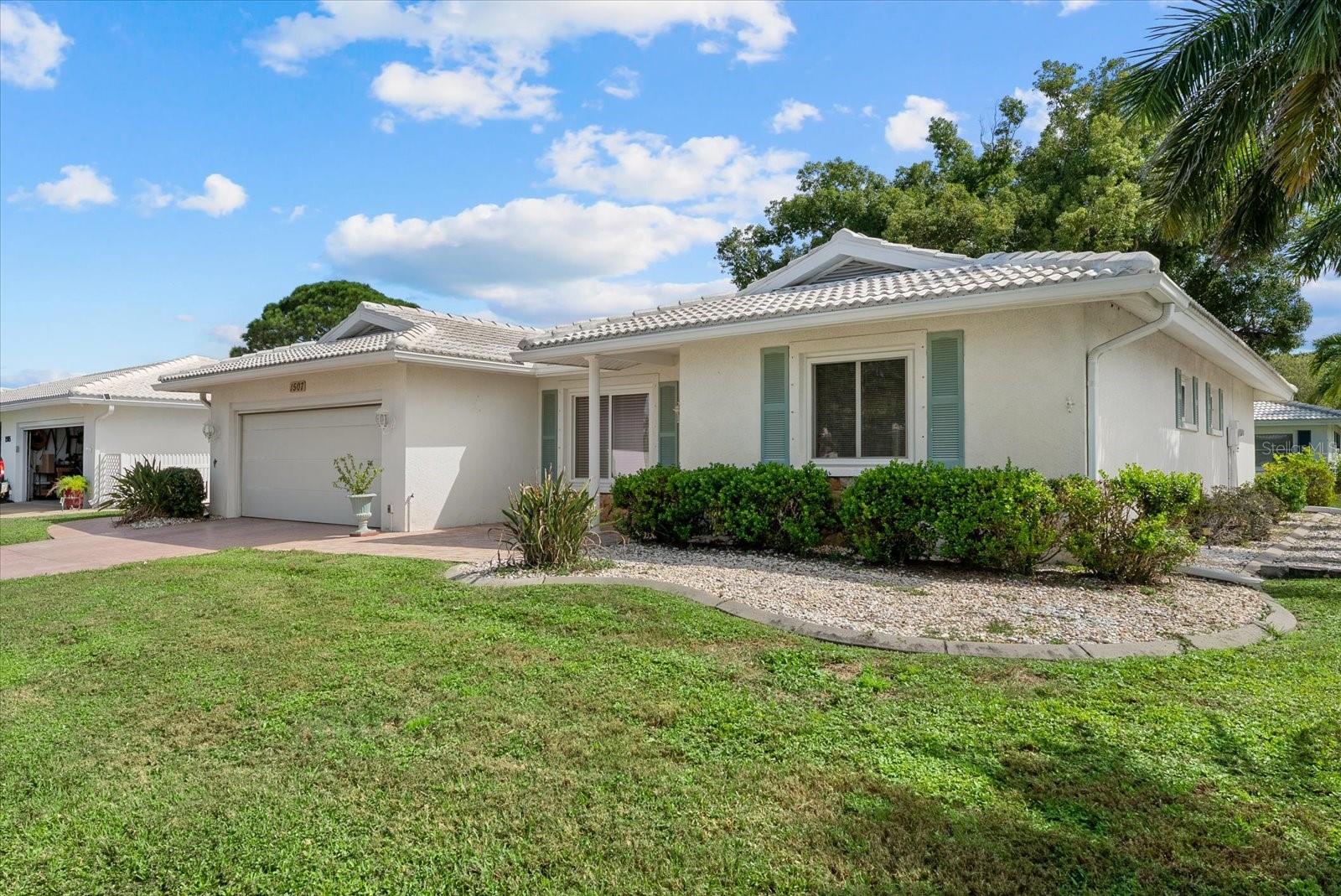 1507 N KNOLLWOOD DR — photo 33