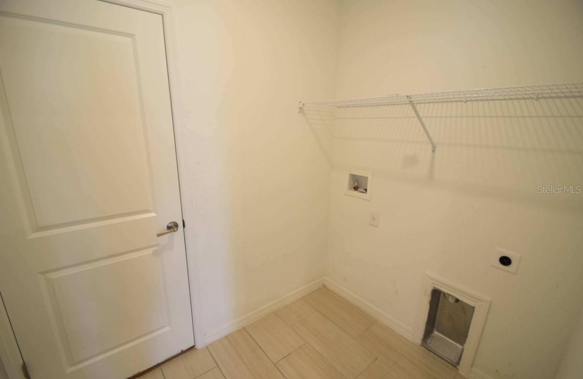 4060 RADIANT MOUNTAIN DR — photo 27