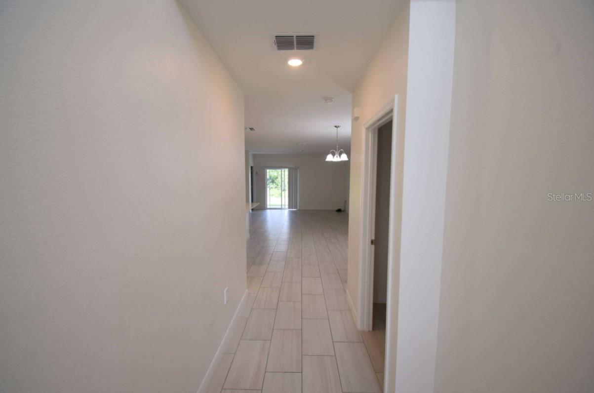 4060 RADIANT MOUNTAIN DR — photo 17