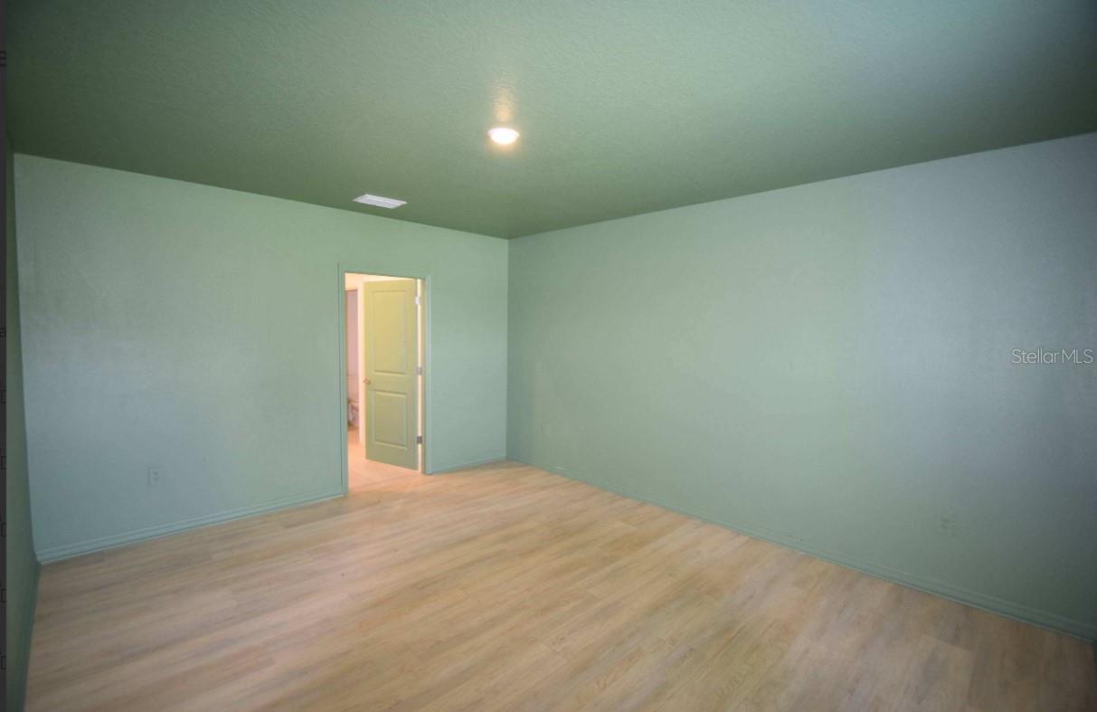 4060 RADIANT MOUNTAIN DR — photo 5