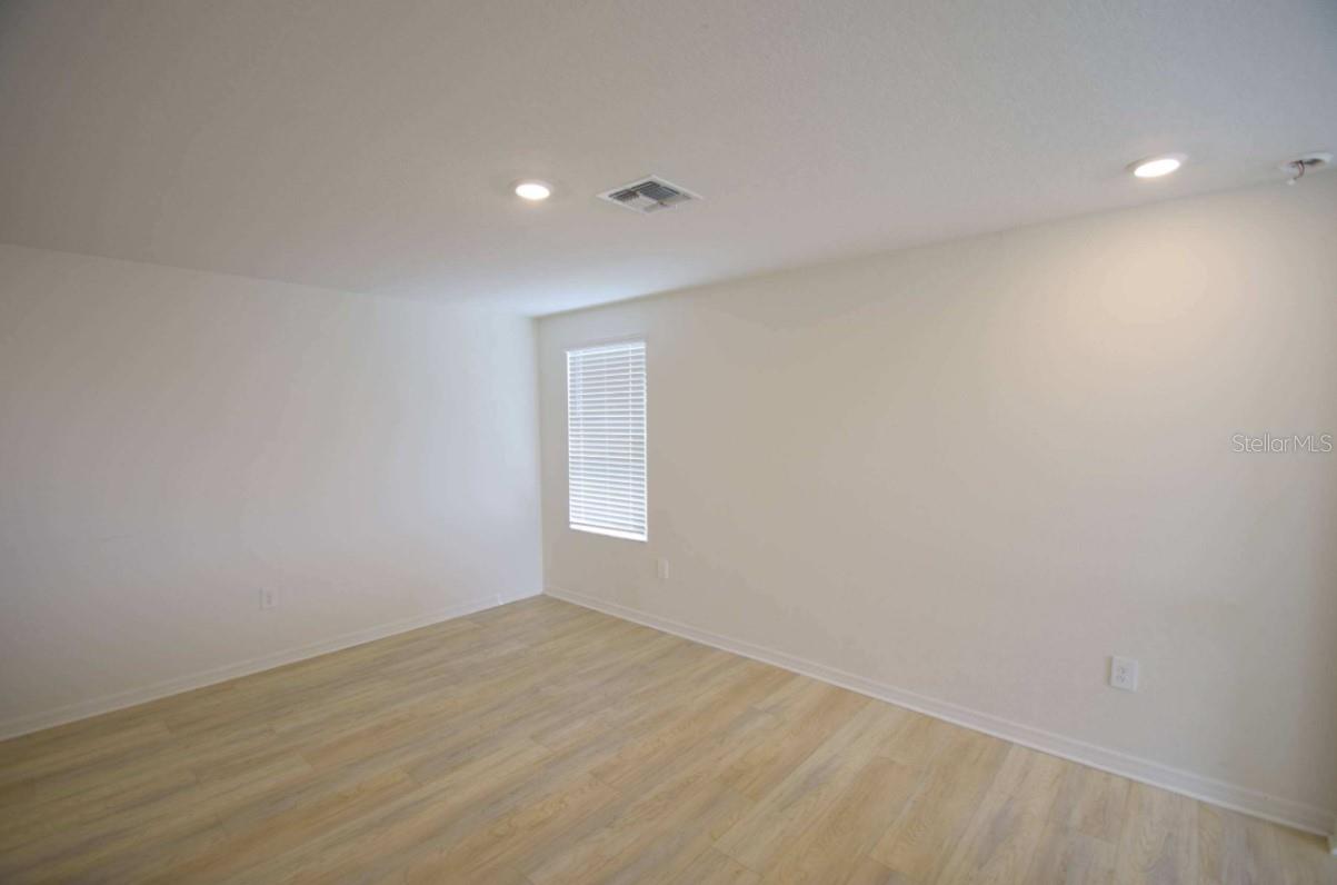 4060 RADIANT MOUNTAIN DR — photo 20