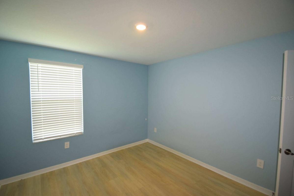 4060 RADIANT MOUNTAIN DR — photo 7