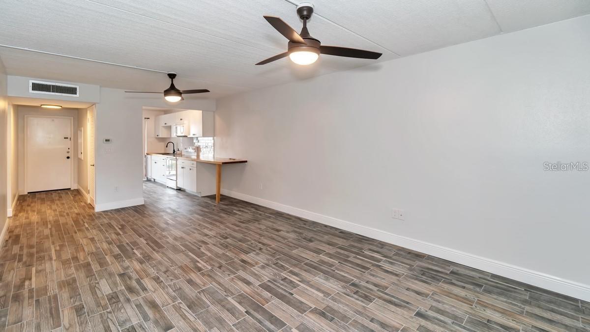 4435 1ST ST NE #308 — photo 11