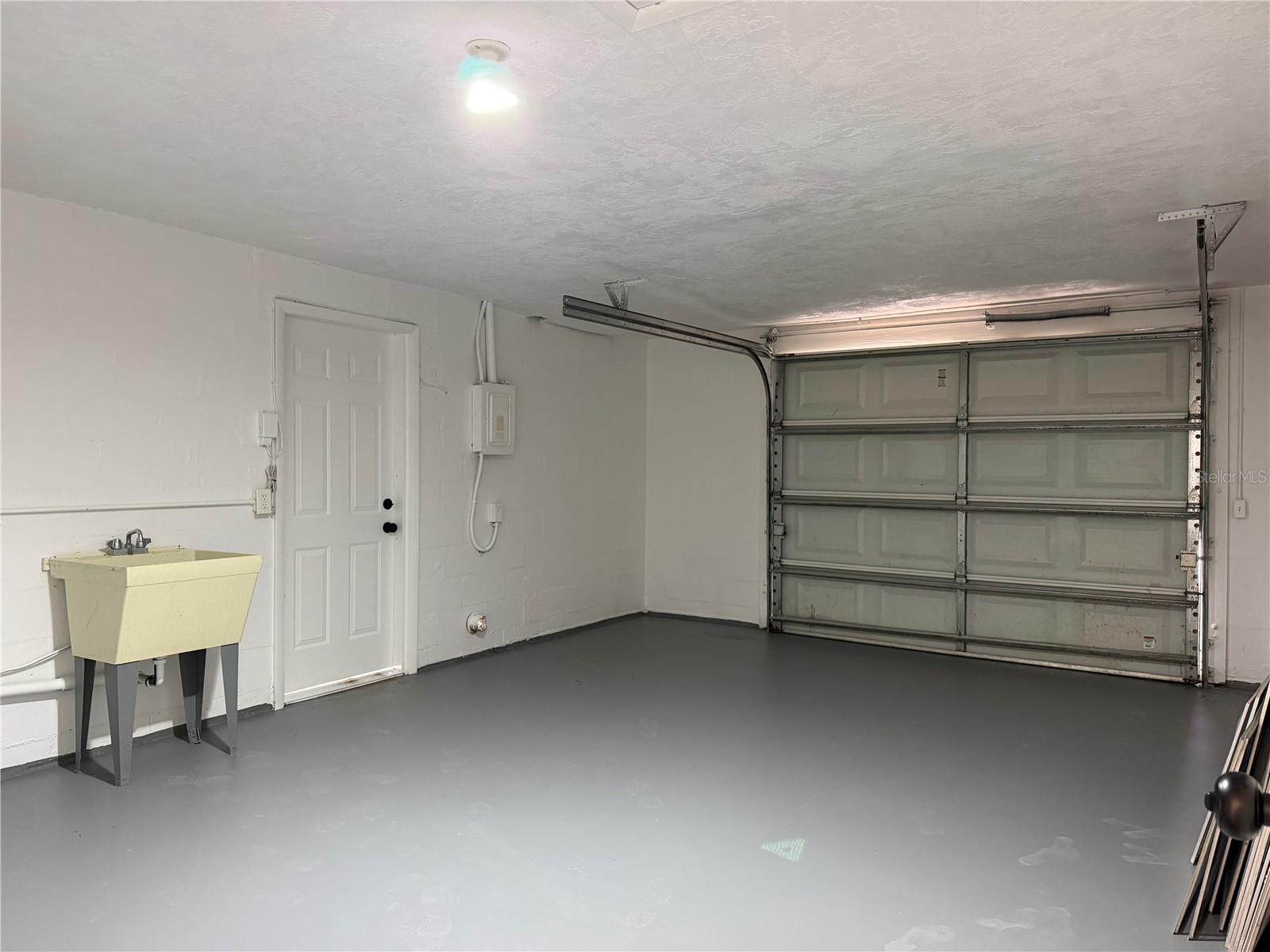 6810 EL CAMINO PALOMA ST — photo 17