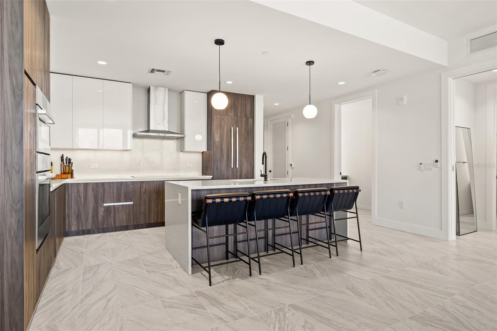 777 3RD AVE N #806 — photo 12