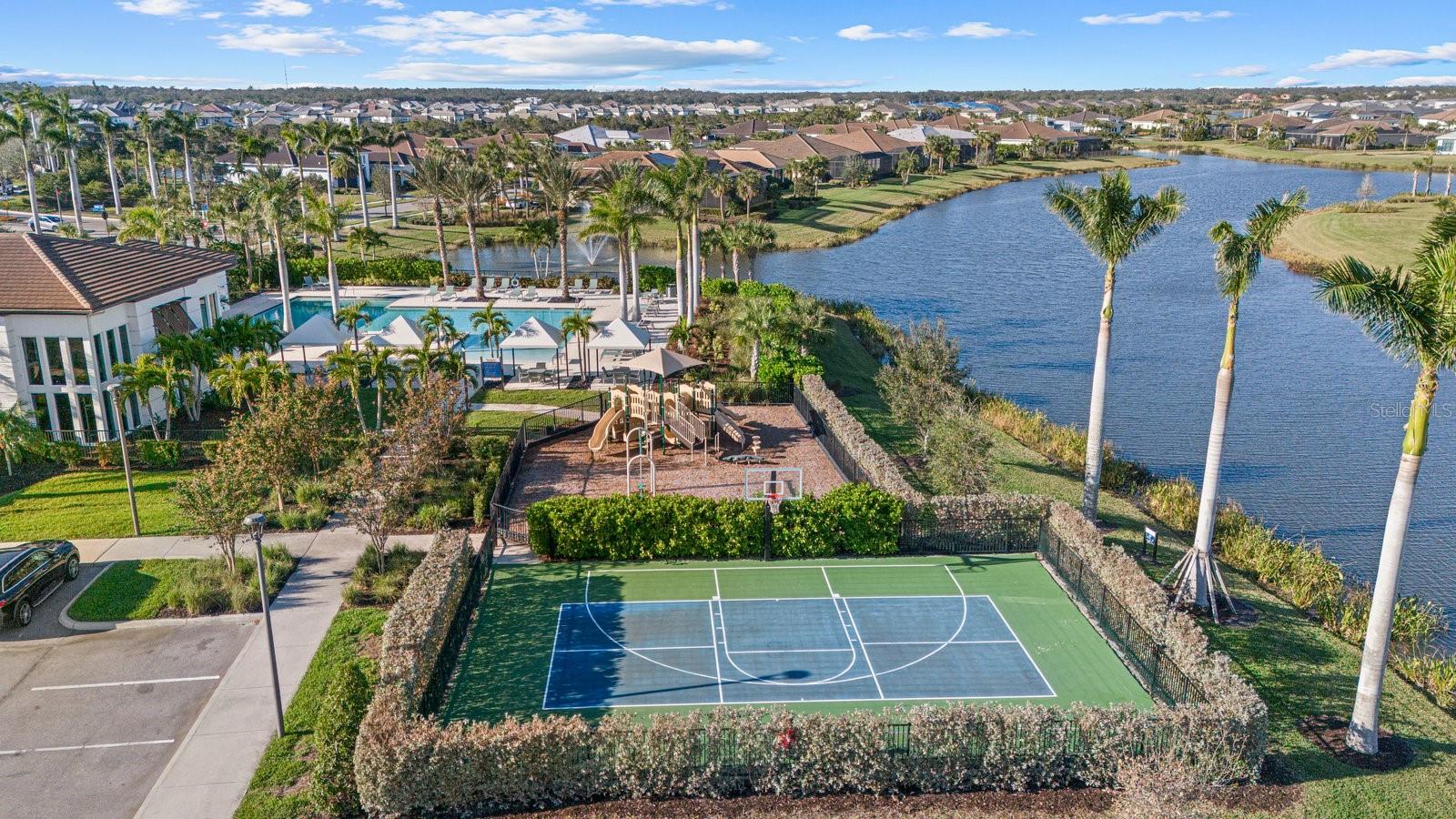4588 MONDRIAN CT — photo 49