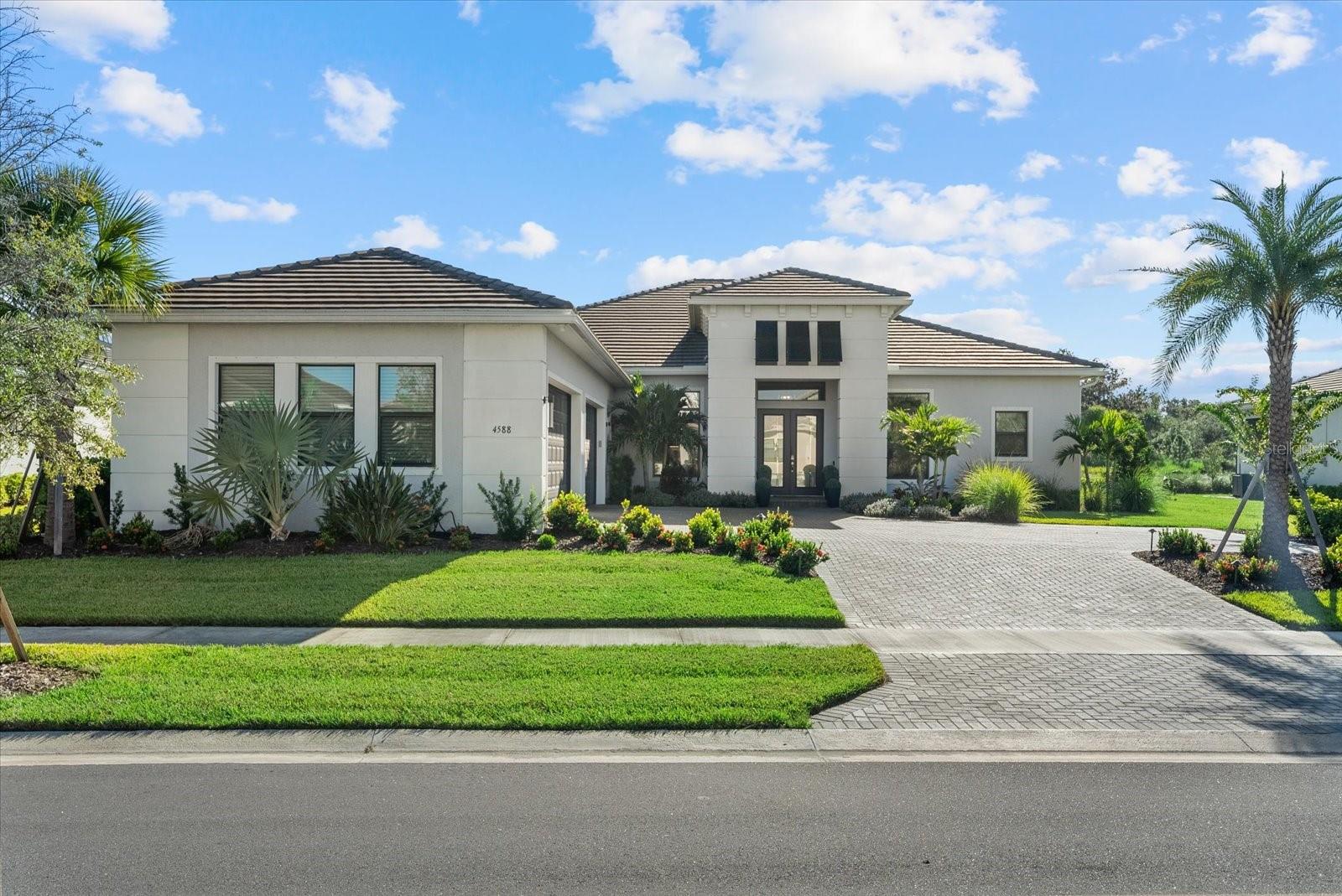 4588 MONDRIAN CT — photo 2