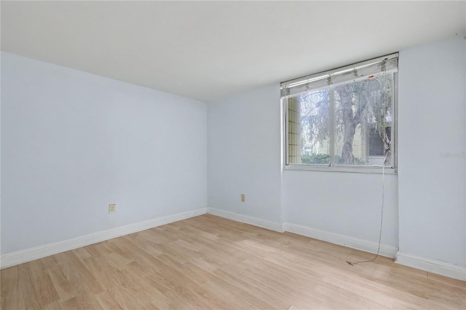 1301 S HOWARD AVE #B1 — photo 8