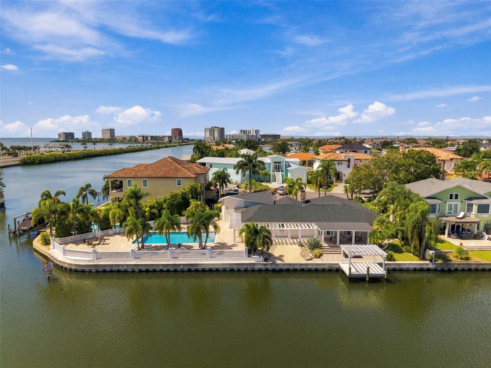 3905 FONTAINEBLEAU DR — photo 78