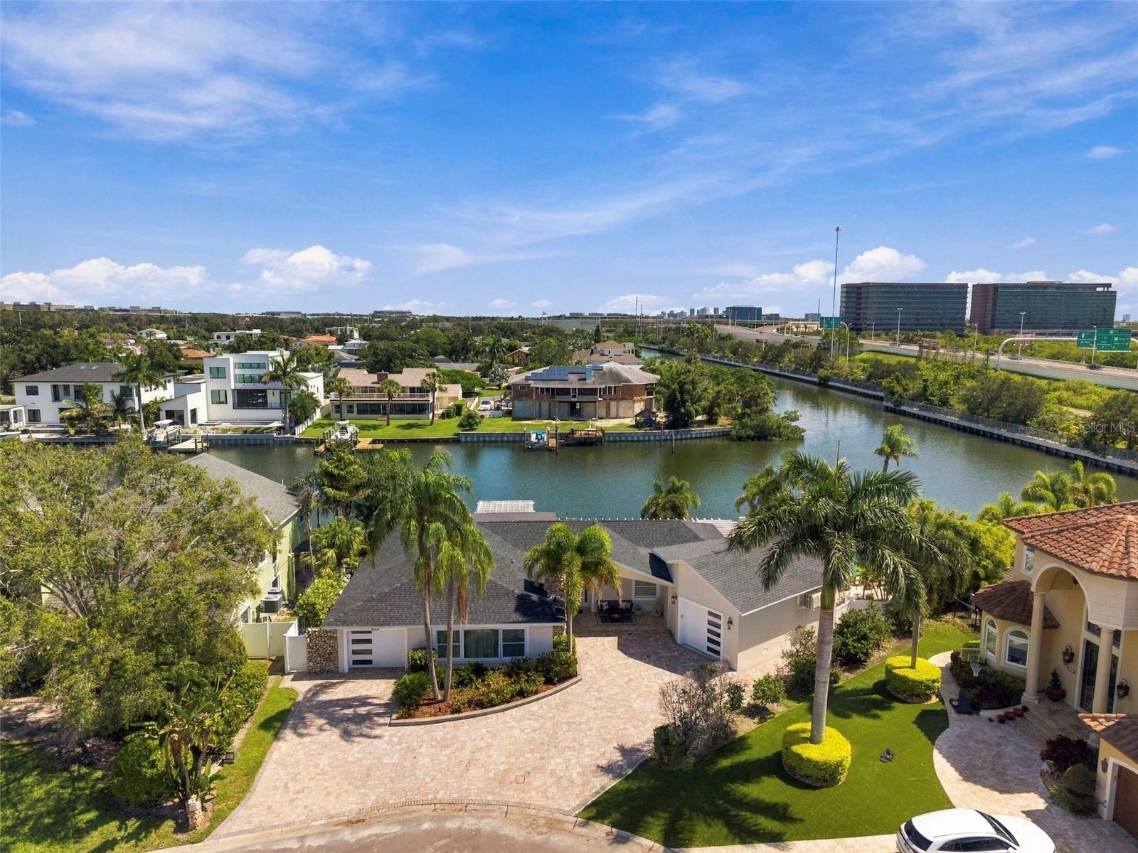3905 FONTAINEBLEAU DR — photo 74