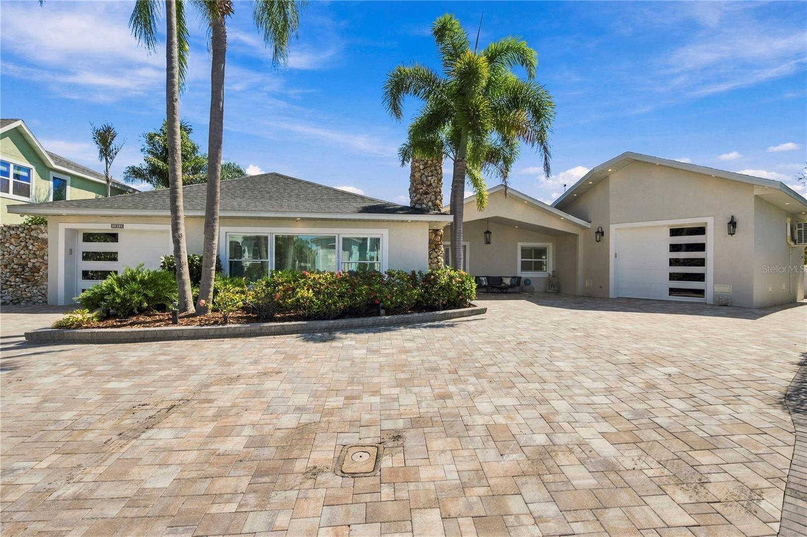 3905 FONTAINEBLEAU DR — photo 85