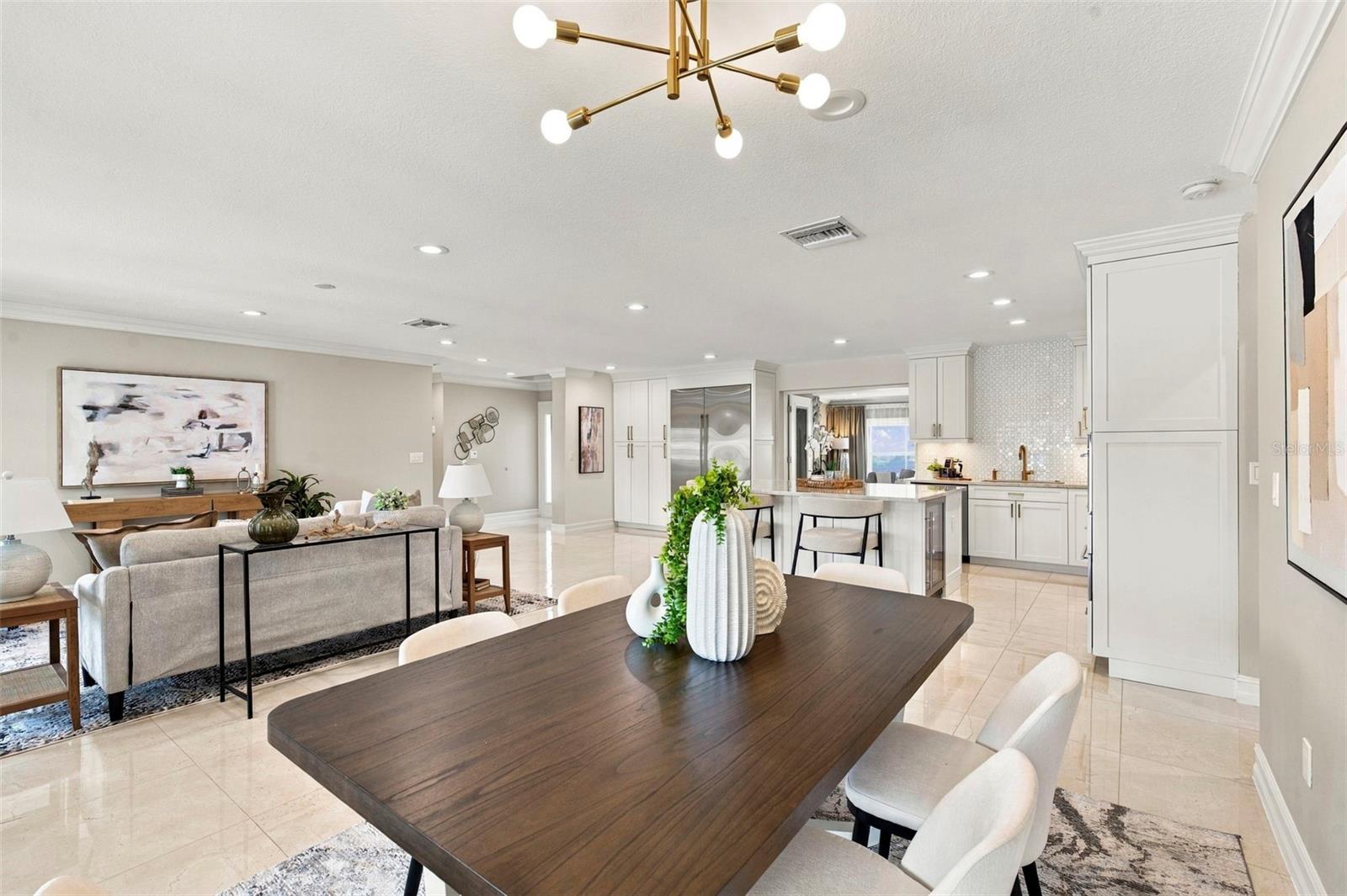 3905 FONTAINEBLEAU DR — photo 24
