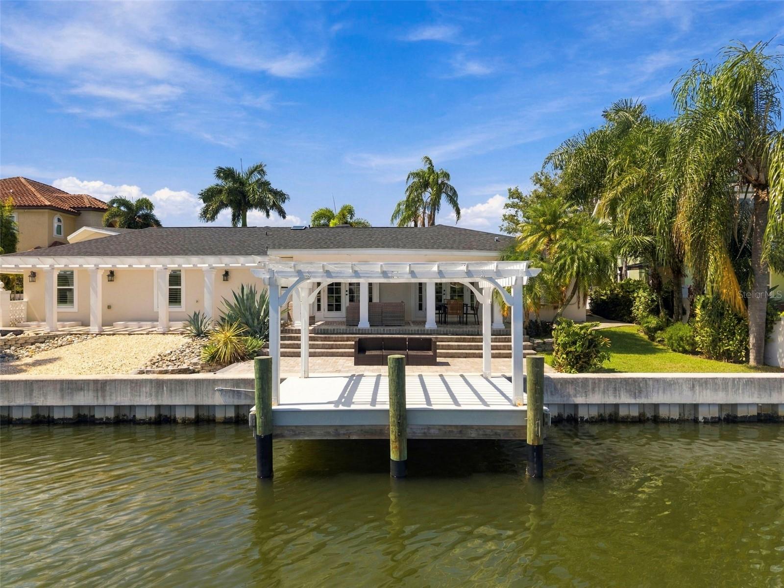3905 FONTAINEBLEAU DR — photo 83