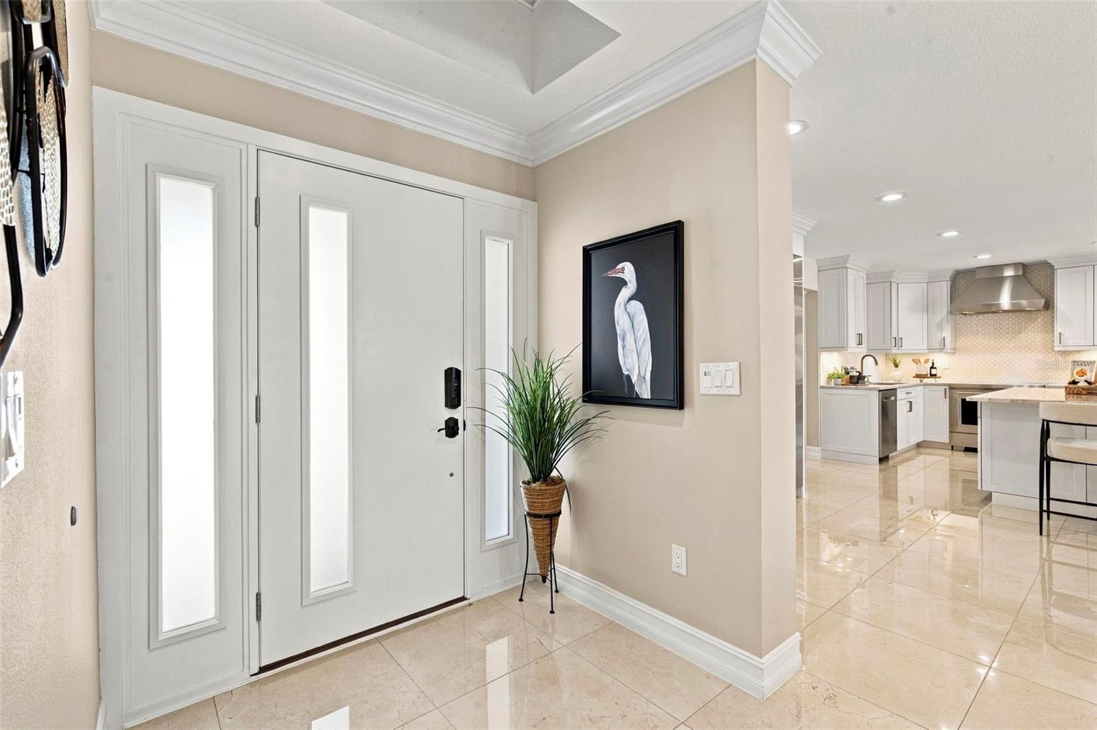 3905 FONTAINEBLEAU DR — photo 8