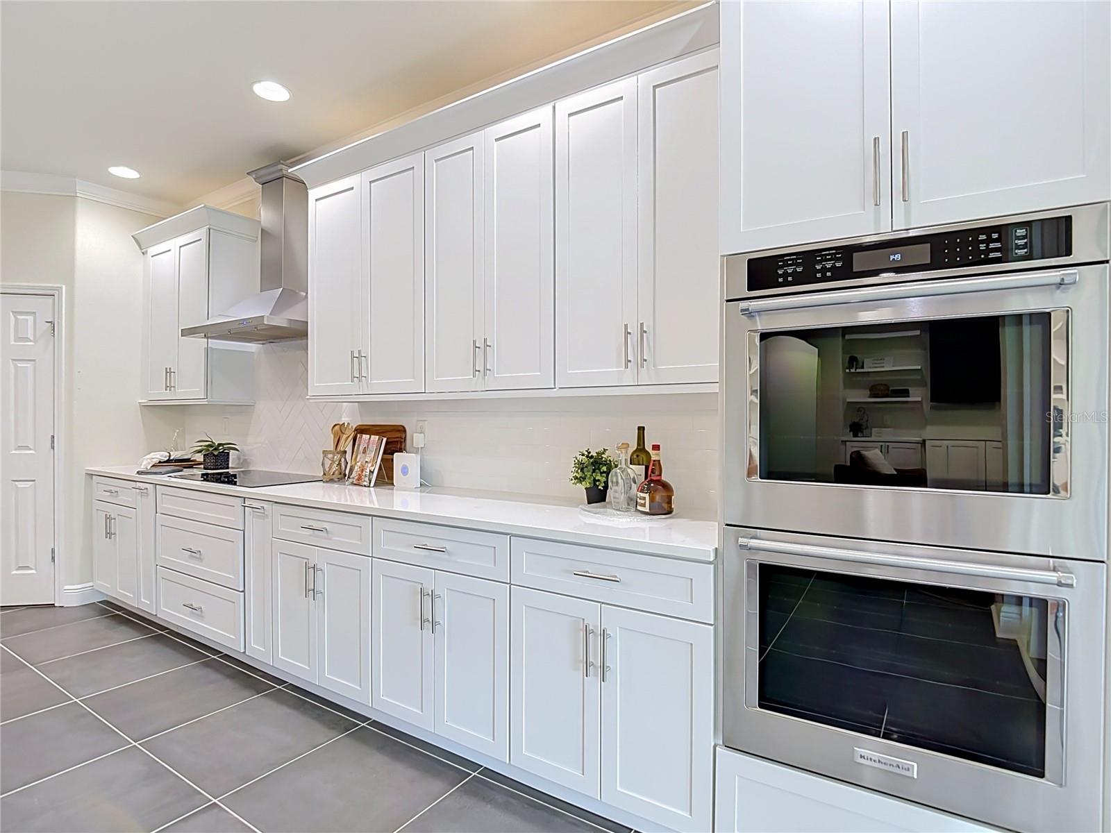 3117 MAJESTIC VIEW DR — photo 25