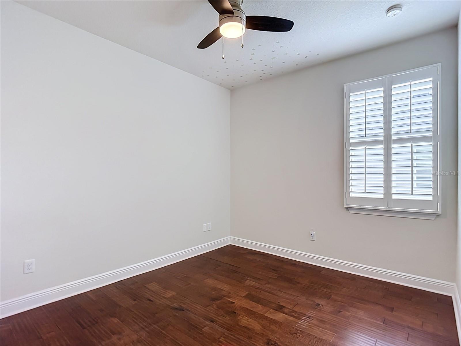3117 MAJESTIC VIEW DR — photo 43