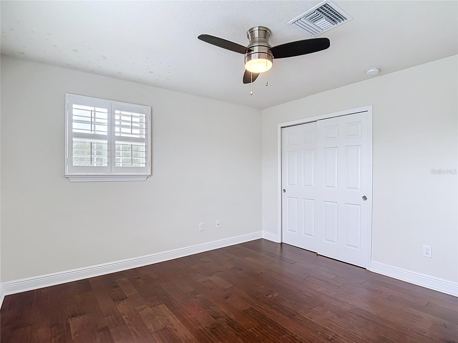 3117 MAJESTIC VIEW DR — photo 38