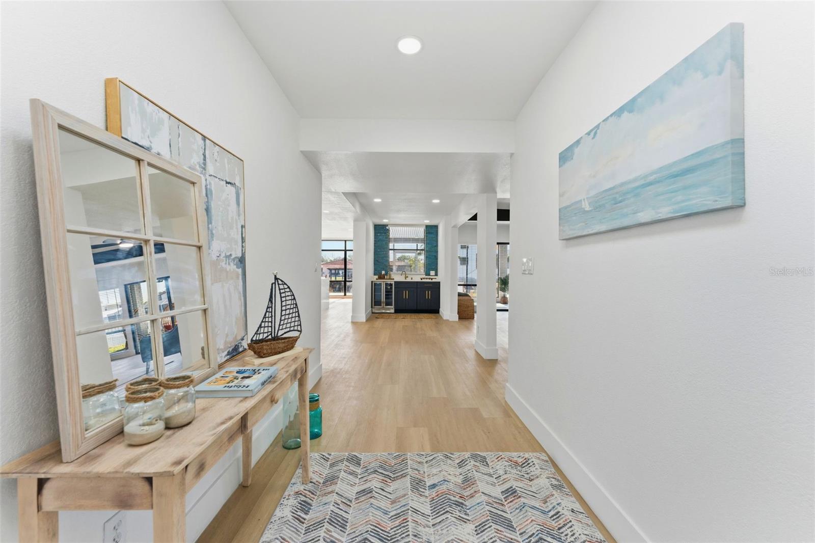 3917 E EDEN ROC CIR — photo 10