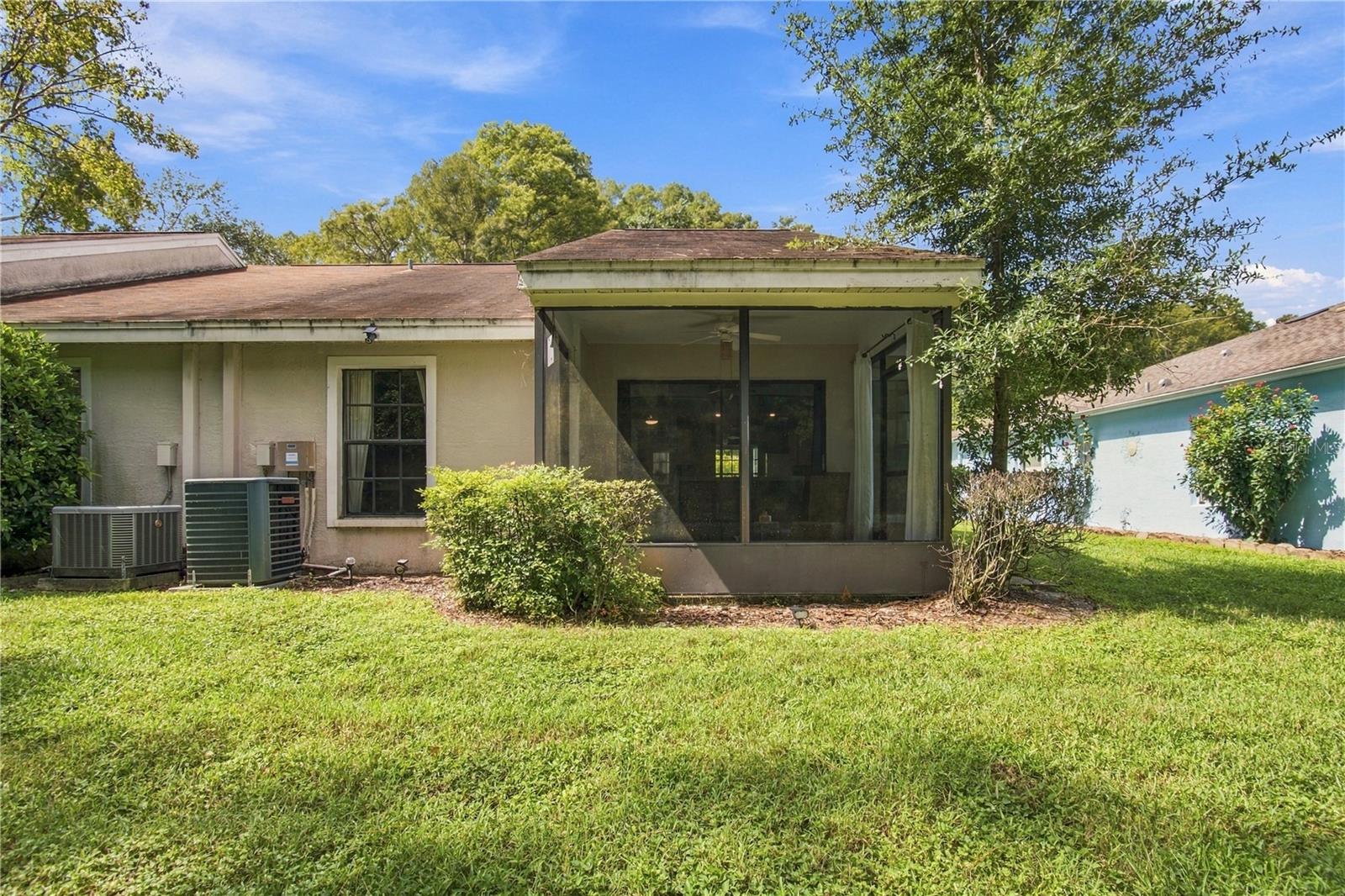 12508 HOLLYBROOK LN — photo 33