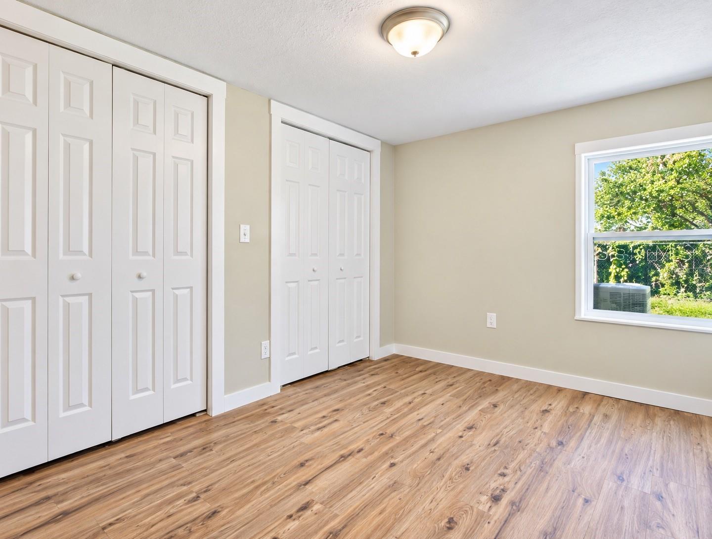 3103 E EMMA ST — photo 5
