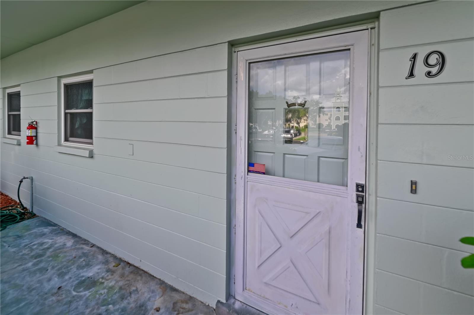 2255 PHILIPPINE DR #19 — photo 2