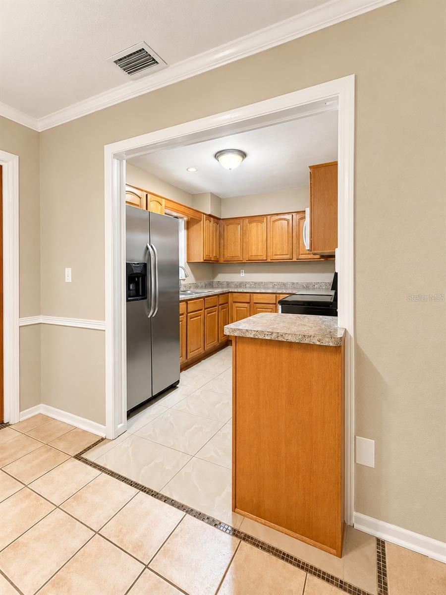 109 W GRAPEFRUIT CIR — photo 4