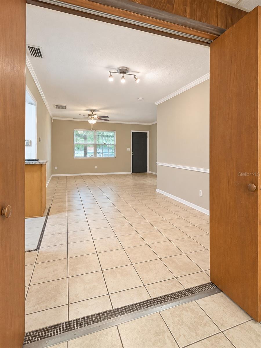 109 W GRAPEFRUIT CIR — photo 20