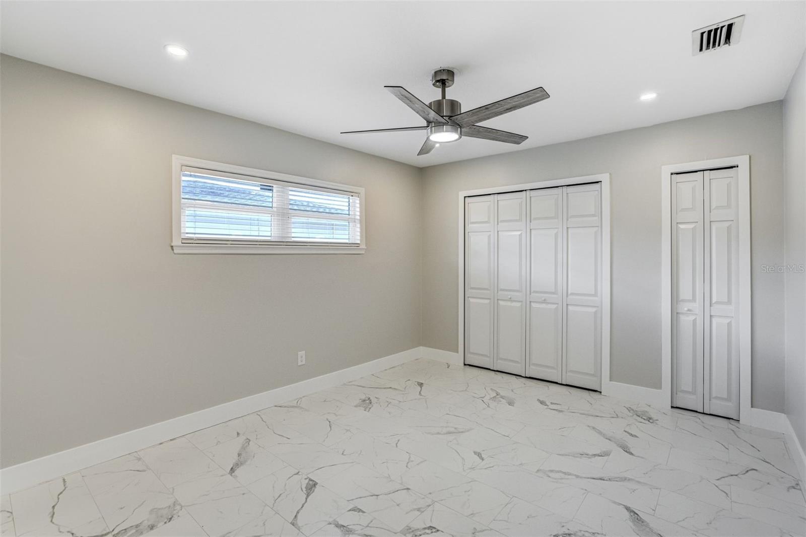 3923 DORAL DR — photo 27