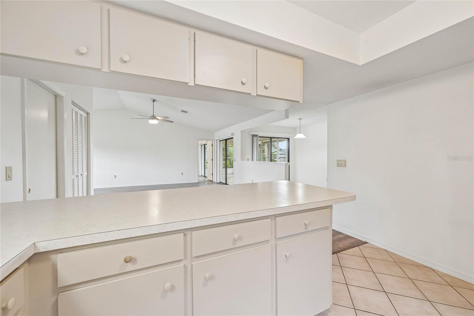 1441 STRADA D ORO — photo 18