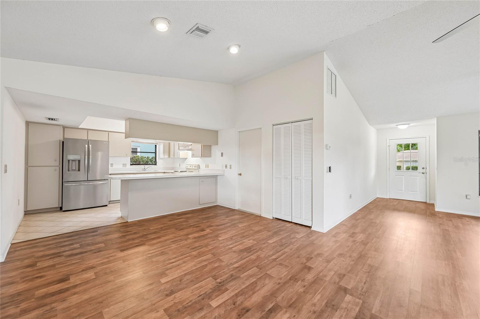 1441 STRADA D ORO — photo 10