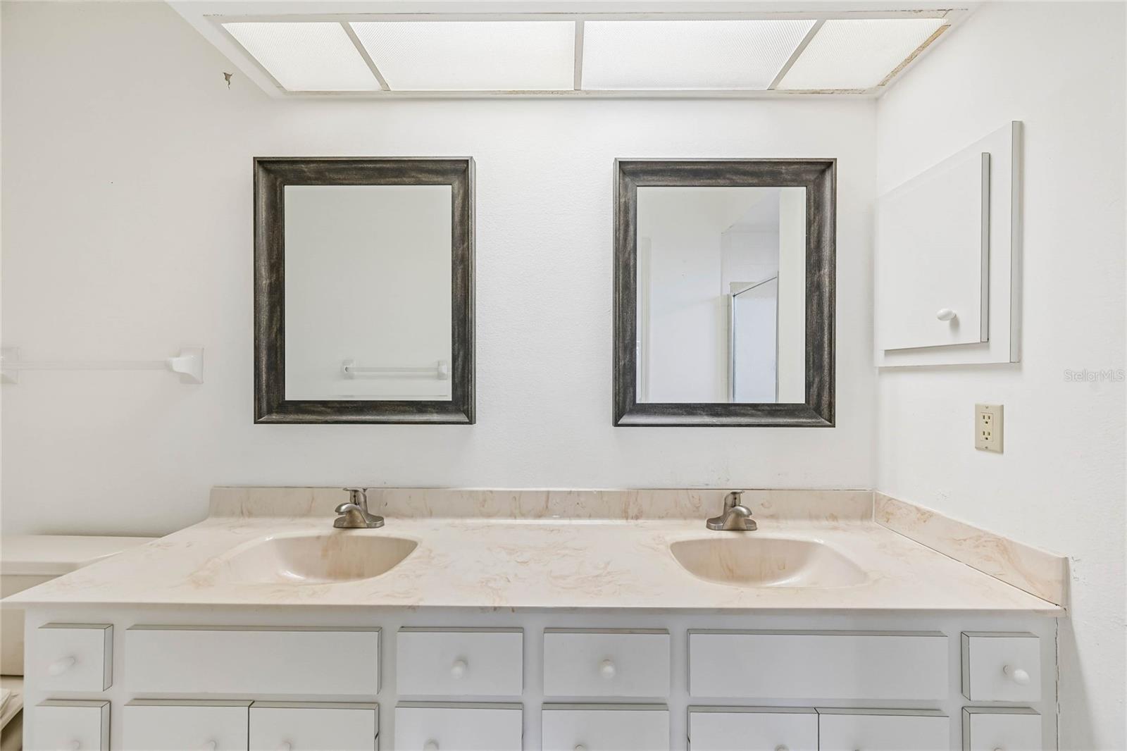 1441 STRADA D ORO — photo 29