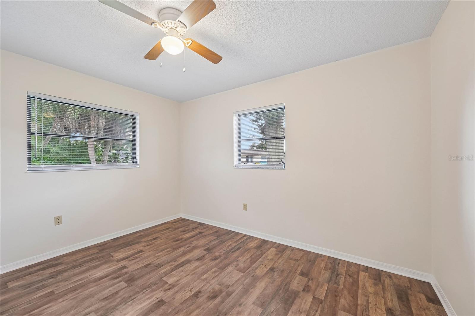 1441 STRADA D ORO — photo 20