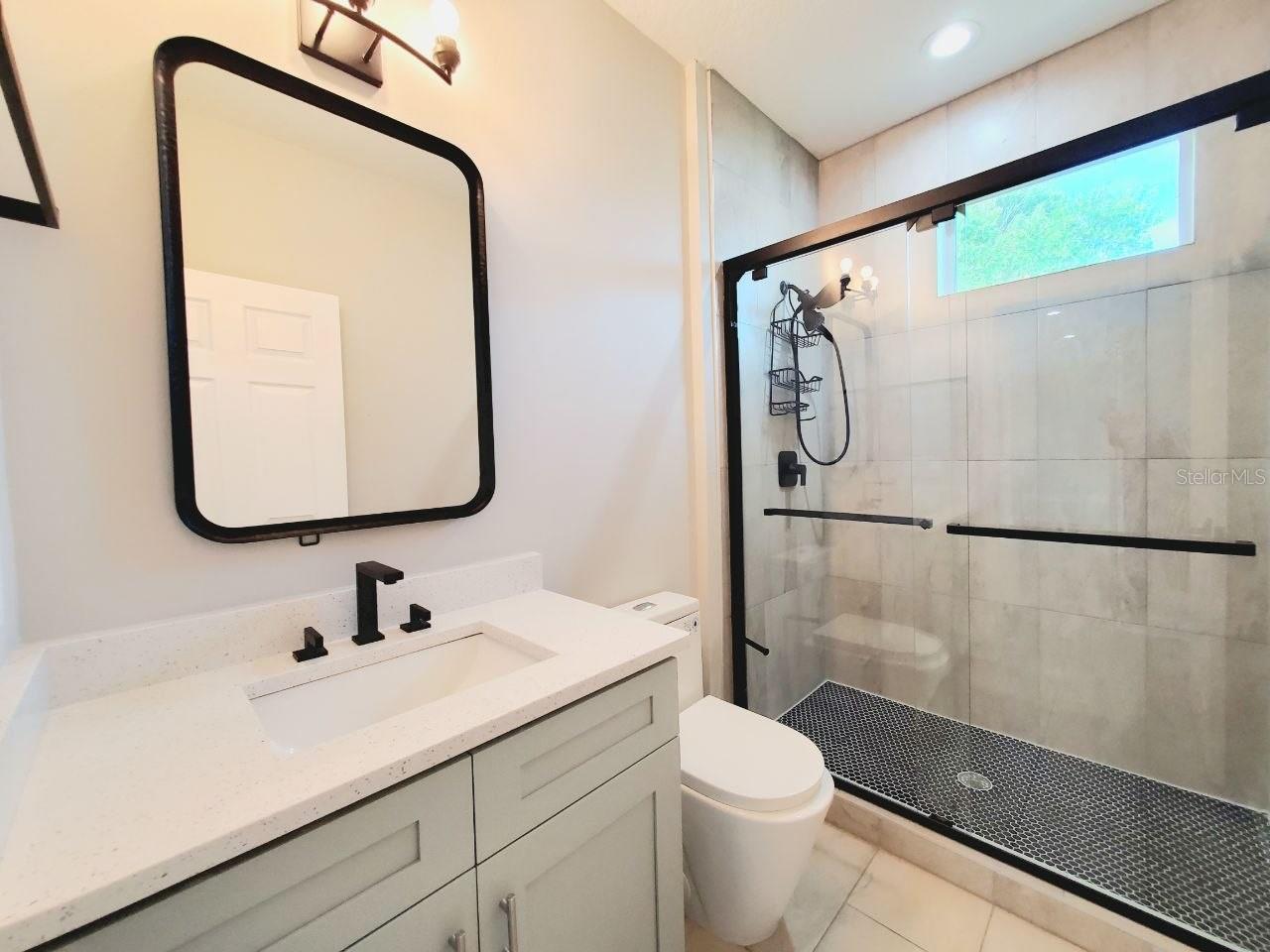 3420 TEMPLE ST #B — photo 16