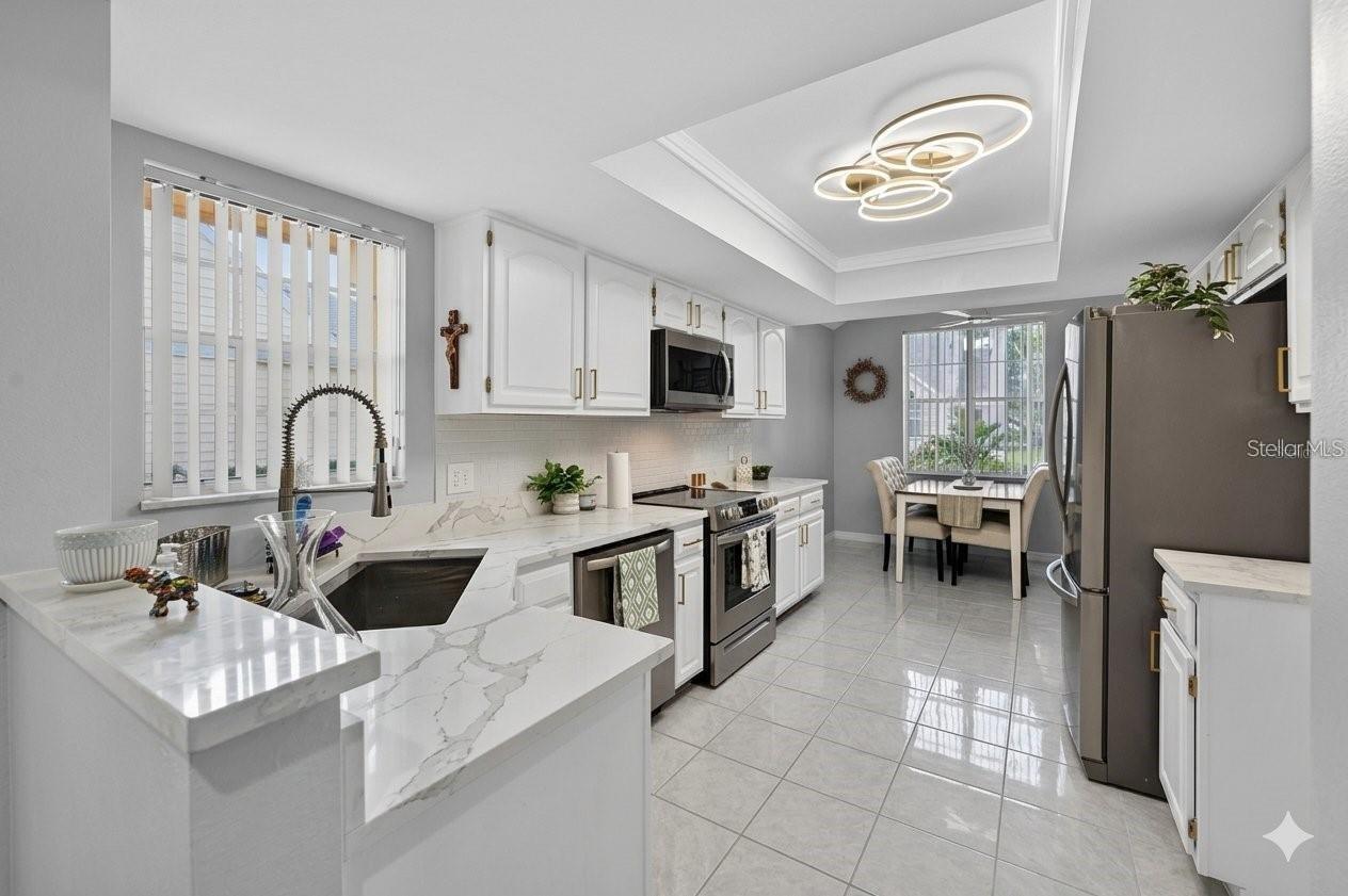 3612 PINE KNOT DR — photo 5