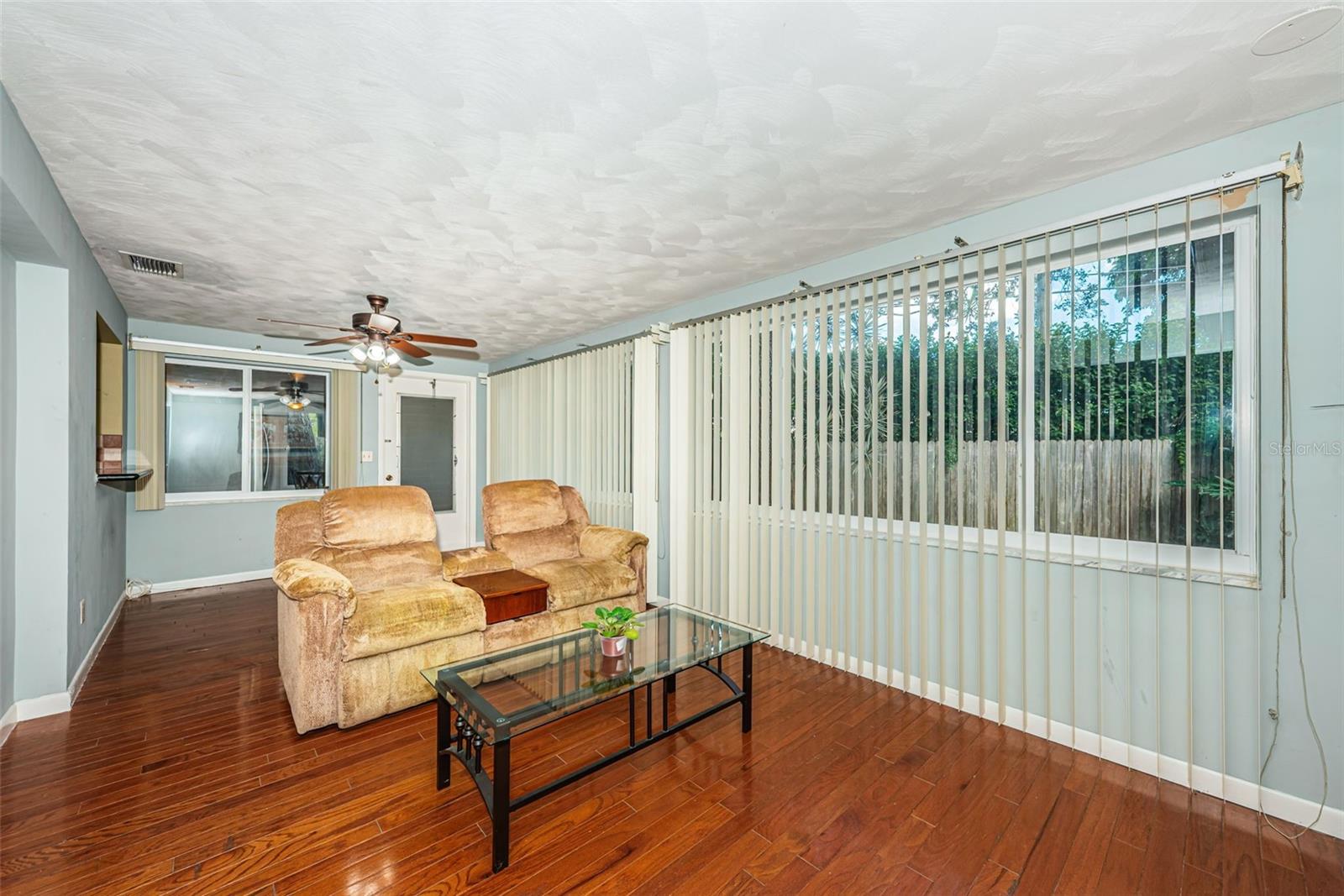 499 JEWEL CT — photo 10