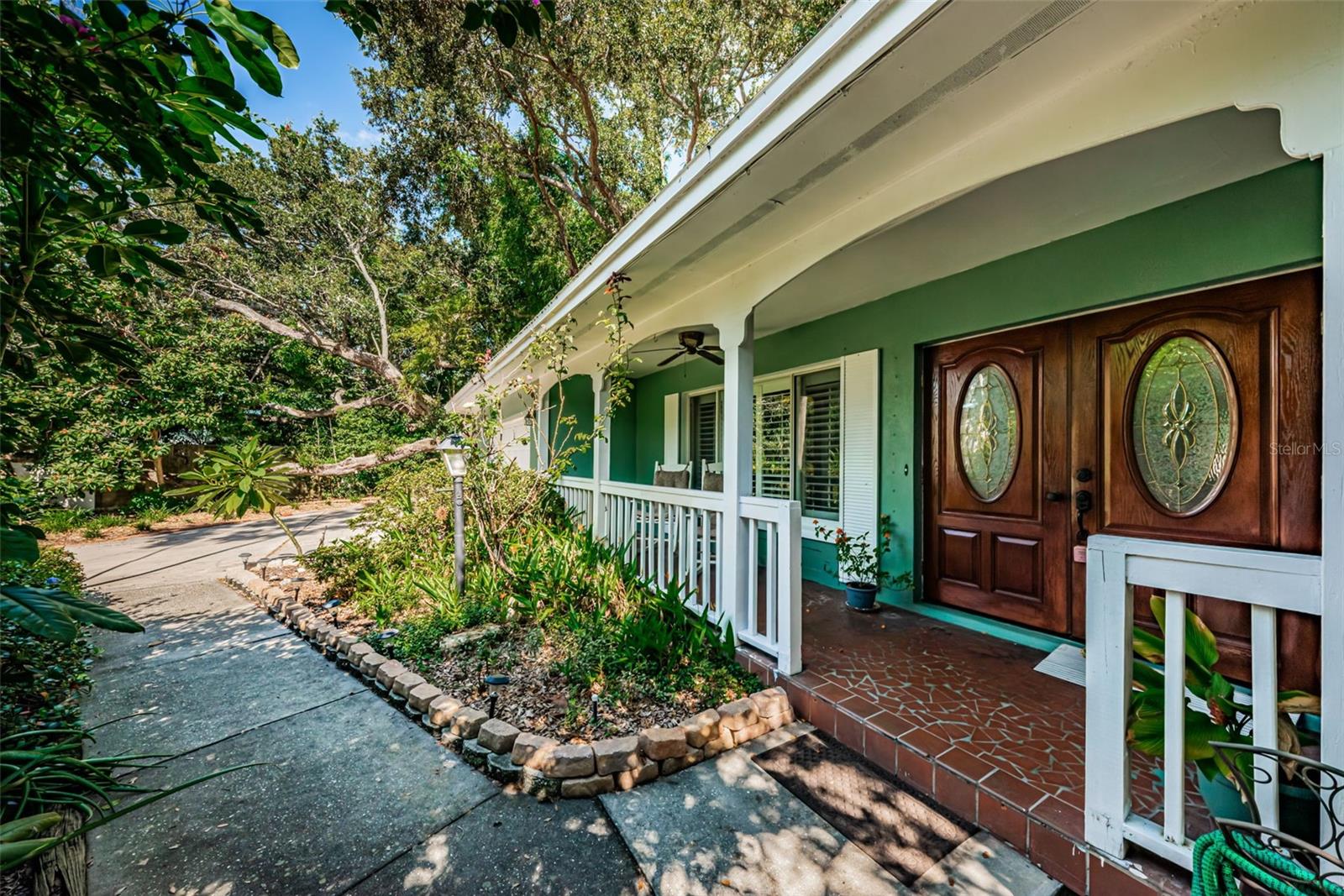 499 JEWEL CT — photo 3