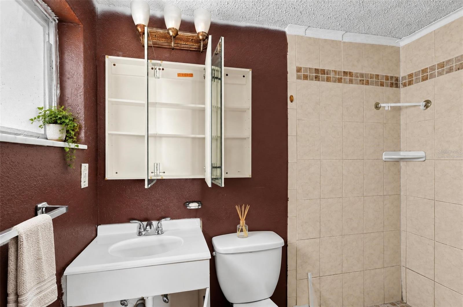 1300 MAYBURY DR — photo 7